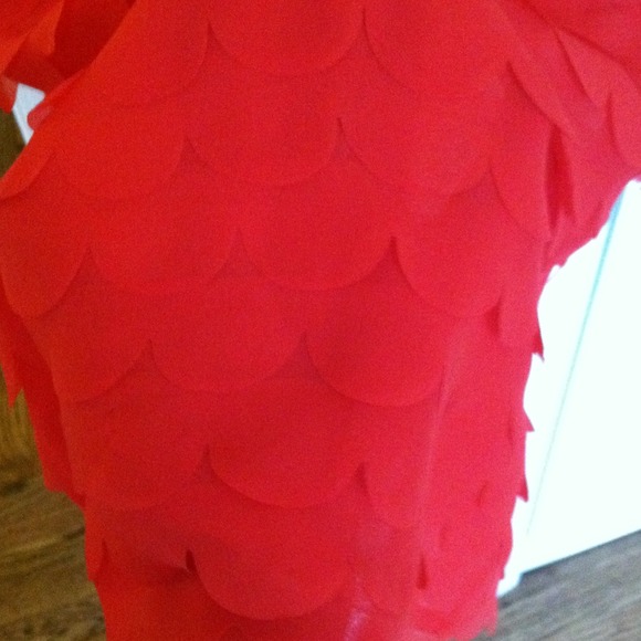 Coral top - Picture 4 of 4