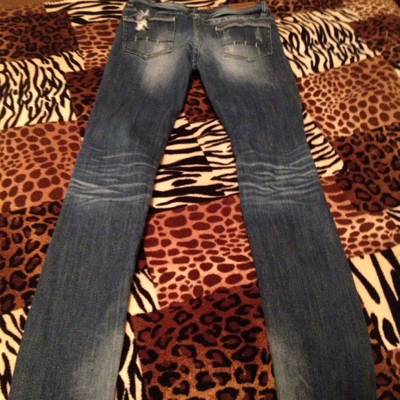 ✋Traded✋Distressed Machine Skinny Jeans - Picture 3 of 3