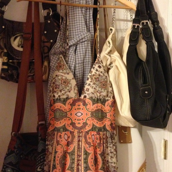 Beautiful long maxi dress! Charlotte Russe - Picture 2 of 4