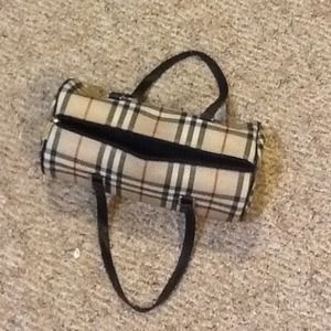 **SOLD**Authentic burberry handbag