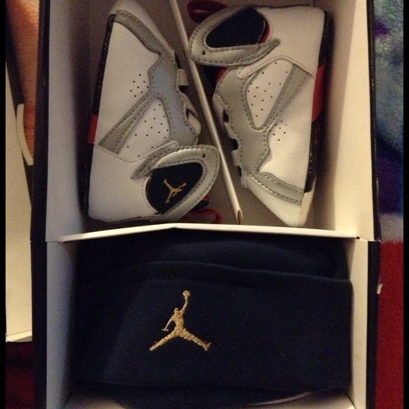 For matiasmommy 👶Jordan 7s👶 Sz 2C