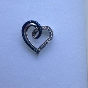 Heart pendant