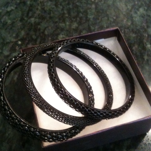 Black Metal Bangle Set; discount Bundle - Picture 2 of 4