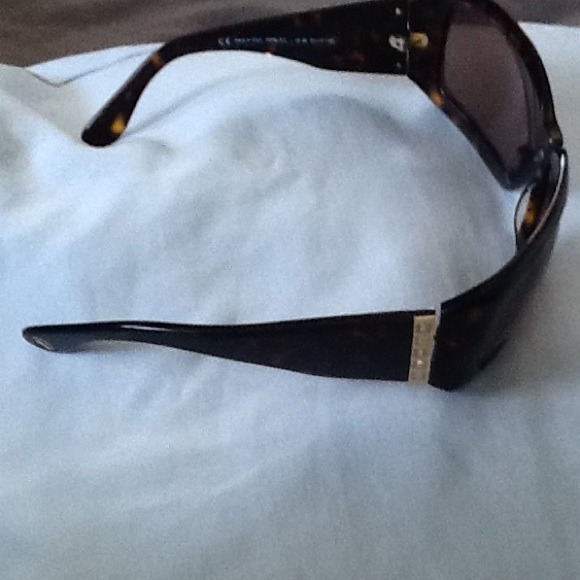 ❌Sold❌Authentic Juicy sunglasses - Picture 2 of 4