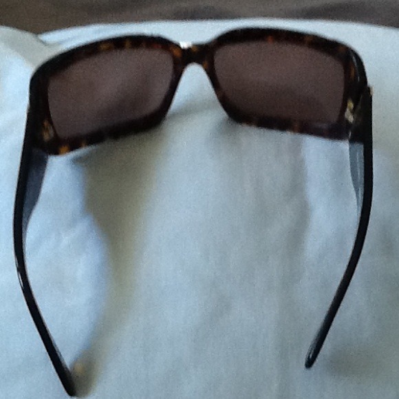 ❌Sold❌Authentic Juicy sunglasses - Picture 3 of 4