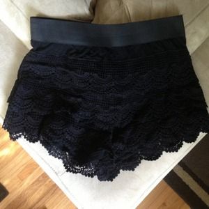 ❌Trade @blossom273❌ black lace shorts