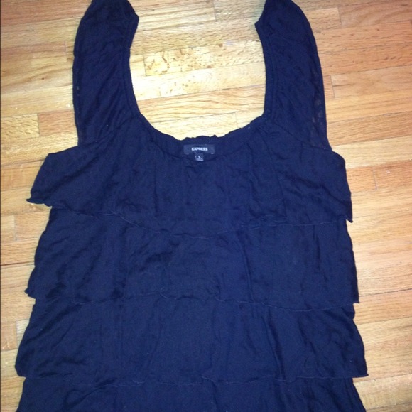 🚫SOLD IN BUNDLE🚫Express Layered top - Picture 1 of 2