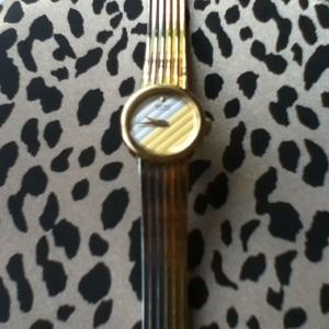 💋Reduced💋Seiko quartz gold and silver watch