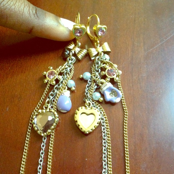 AUTHENTIC Betsy Johnson winter themed earrings!