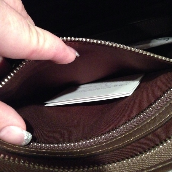 Coach brand new - Picture 3 of 4