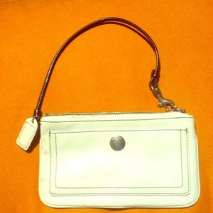 COACH white leather wristlet: so cute!