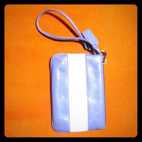 COACH blue and white leather wristlet - Picture 1 of 4
