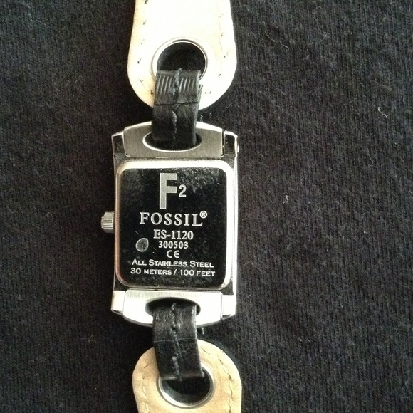 Fossil Watch - Picture 3 of 4