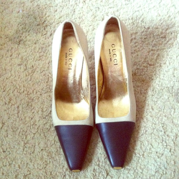 Vintage Gucci shoes