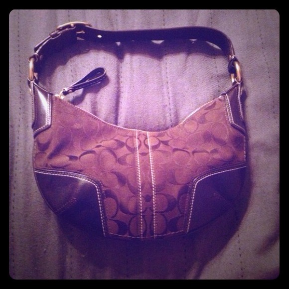 100% authentic coach hobo purse! Price reduced!!