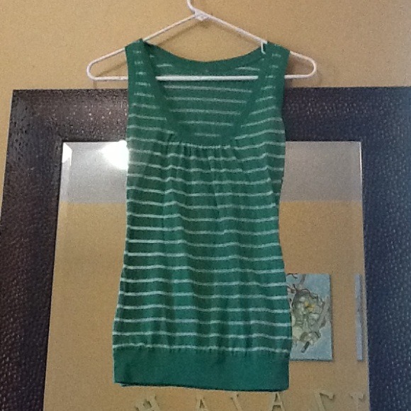 💢SOLD💢Green stripe tank - Picture 1 of 1