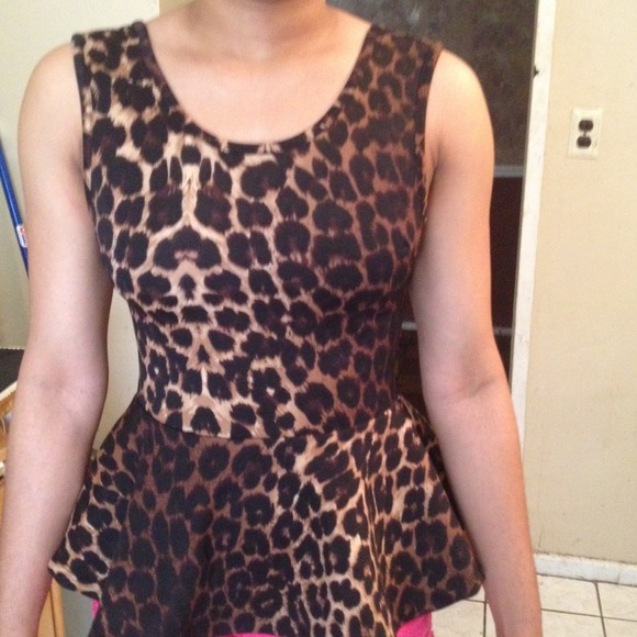 leopard Peplum shirt New with tags