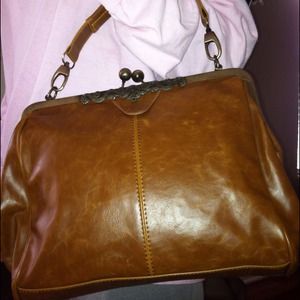 New vintage handbag