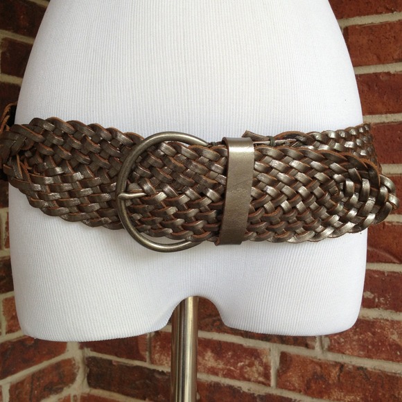 Gap leather braided belt