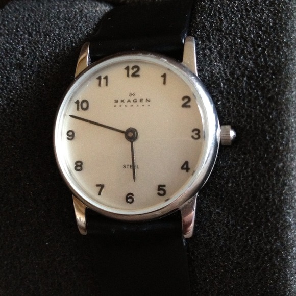 💕price reduced💕 Skagen watch