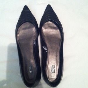 Mossimo Black Leather Pointed Toe Flats