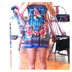 Cute floral strapless summer dress