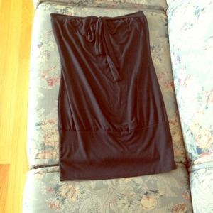 Black strapless dress