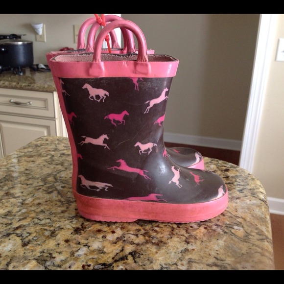 Girls rubber boots
