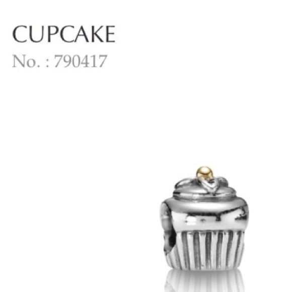 Authentic pandora cupcake charm