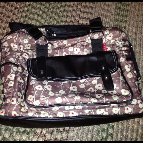 Skip Hop Diaper Bag - Picture 1 of 1