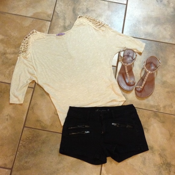 💢💢SOLD💢💢 - Picture 1 of 1