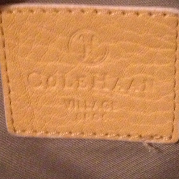 Cole Haan- a beautiful soft yellow leather handbag - Picture 2 of 4