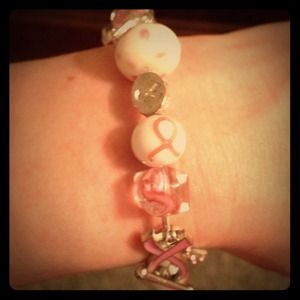 🌟Pink Ribbon toggle braclet🌟