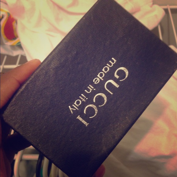 gucci. box