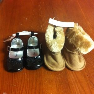 🎀Traded🎀Baby girl size 2 Shoes!