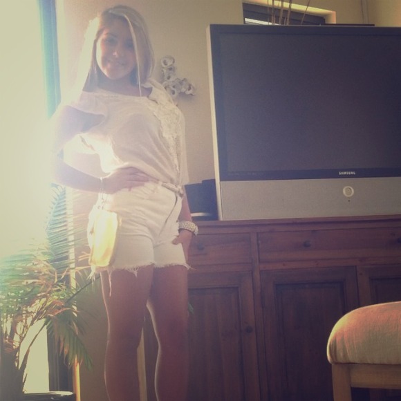 White highwaisted shorts