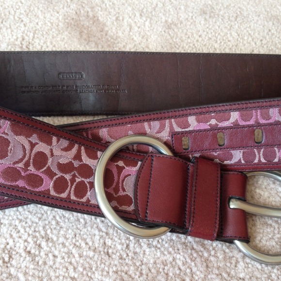 Coach belt