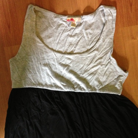 🚫Sold🚫Casual dress - Picture 2 of 4