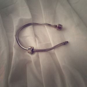 Chamilia bracelet with clamp