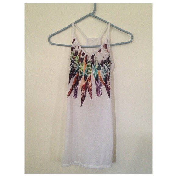 🔴SOLD🔴Feather tank top