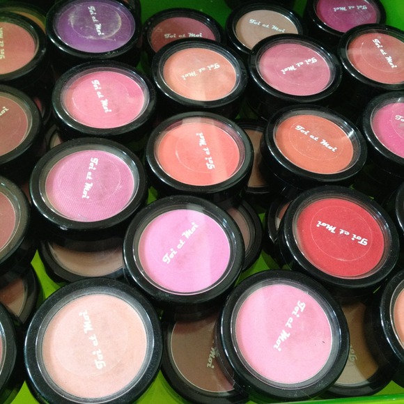 ✅ Blushes ✅