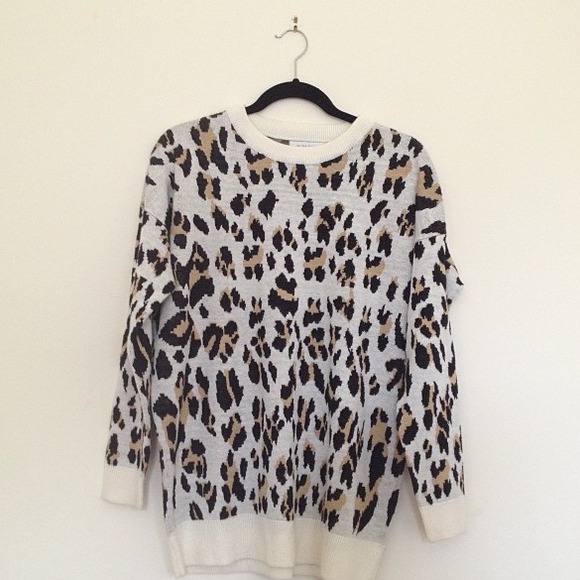 Urban outfitters mink pink sweater