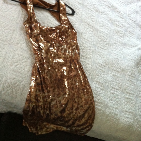 Cache dress