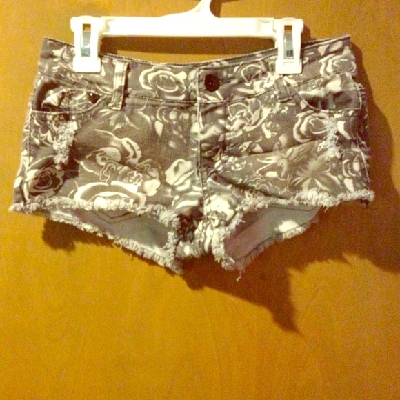Gray Scale Floral Shorts