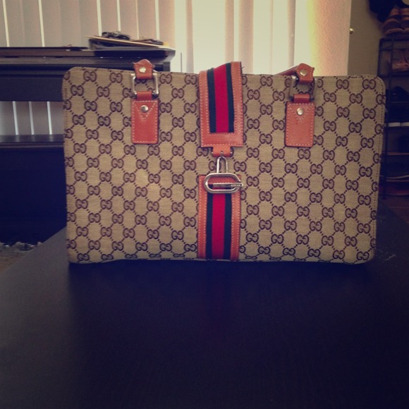 Reduced !!!Gucci inspired bag
