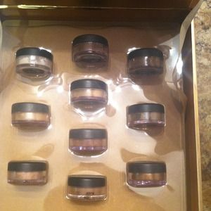 3 bare escentuals kits