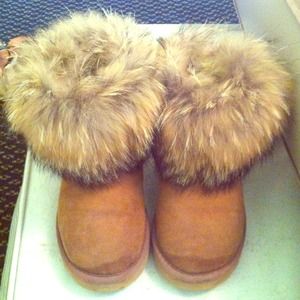 UGG style boots!