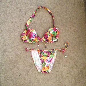 💯Authentic Christian Dior bikini 👙 (NWOT)