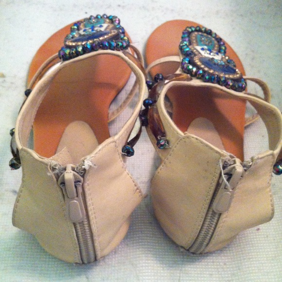 Bling shoes - Picture 3 of 3