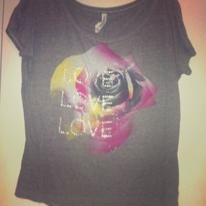 Aeropostale Graphic Loose Tee